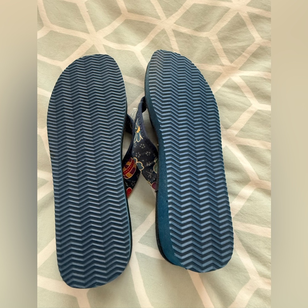 JAPANESE TATAMI SLIPPERS - Picture 3 of 4